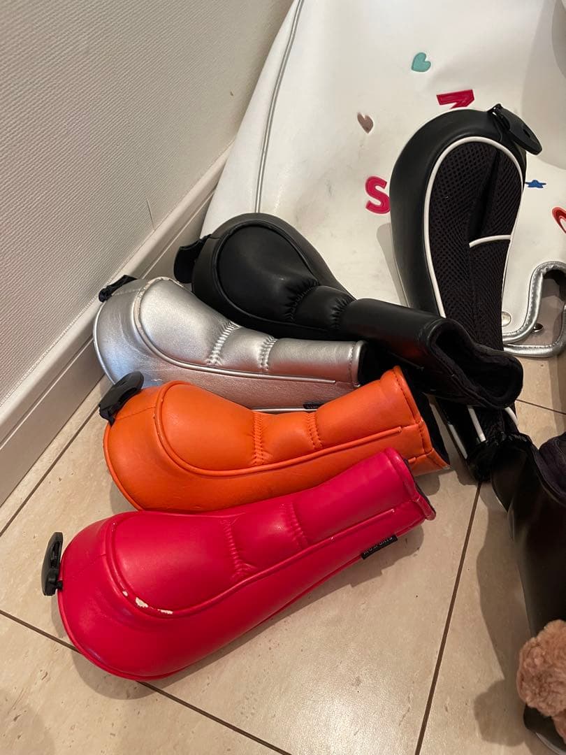 M.U.SPORTS キャディバッグ ホワイト　ヘッドカバー8点セット