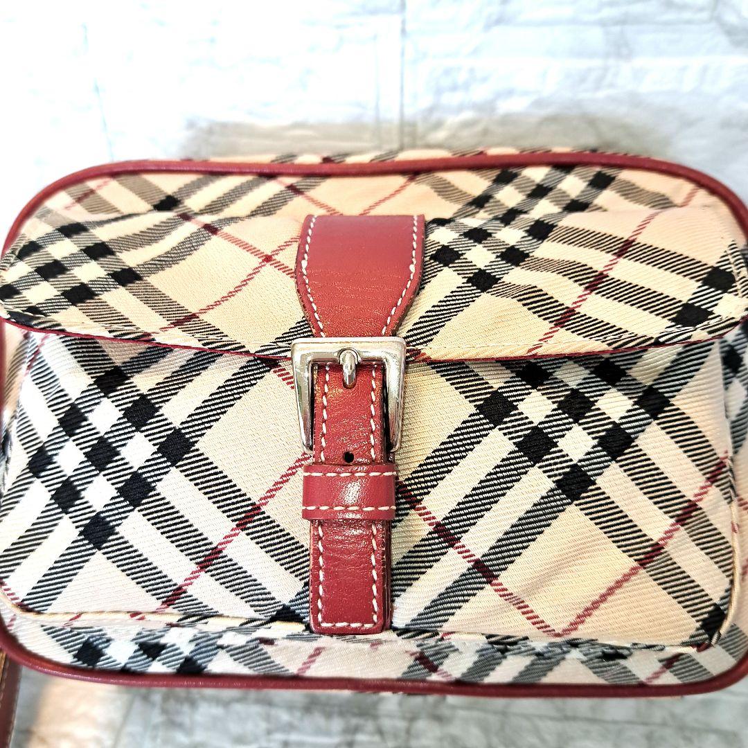 ✨️超美品✨️BURBERRY バーバリーショルダーバッグ ノバチェック 赤