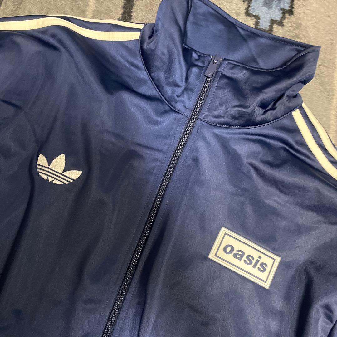 adidas live '25 Oasisジャケット 日本限定