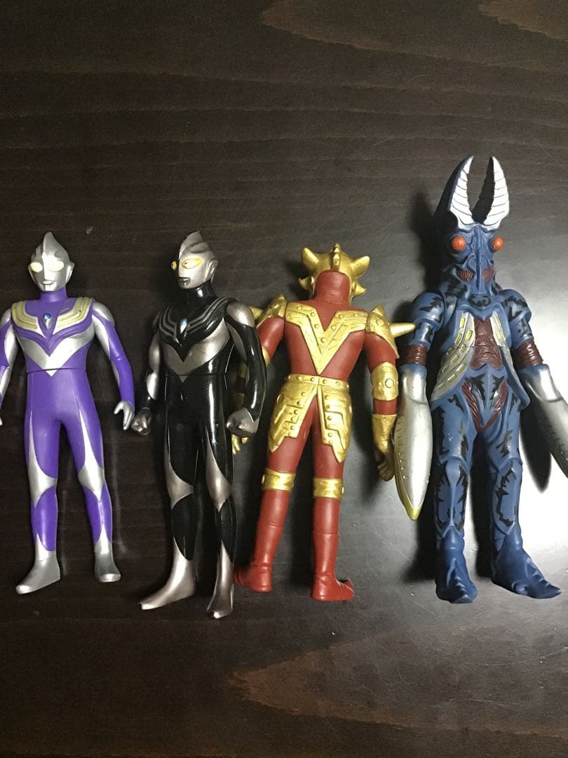 バンダイ　BANDAI　ウルトラマン　怪獣　28体