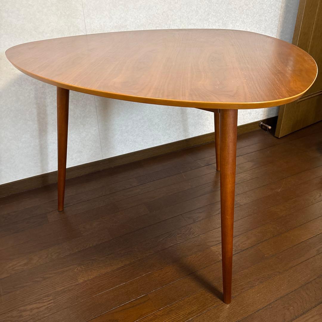 美品】 NOCE 三角 テーブル ダイニングテーブル - メルカリ