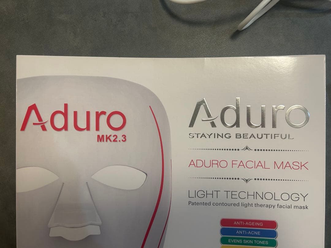Aduro LED美顔器 ADURO アデューロ7＋1 LEDフェイスマスク
