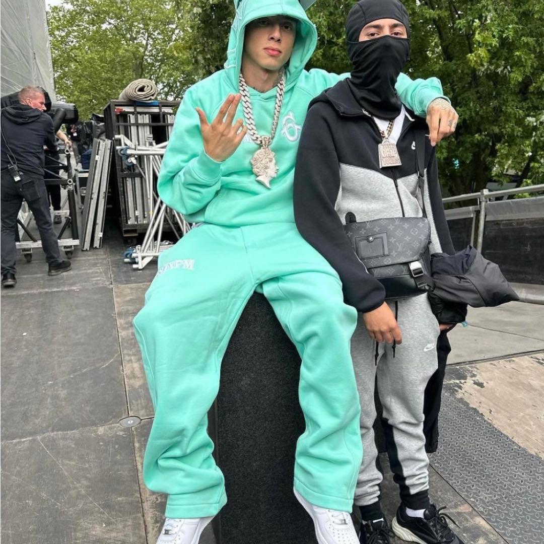 即日発送 sixpm true religion セットアップ セントラルシー - メルカリ