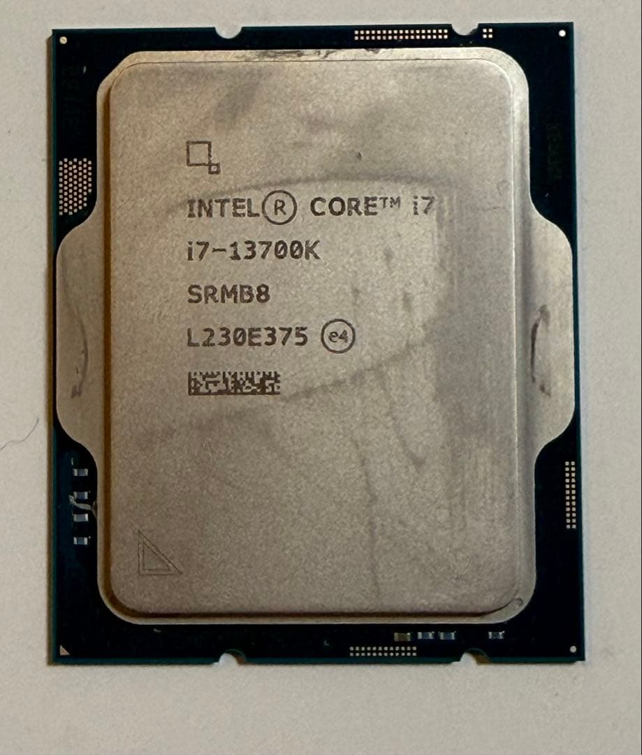 Intel Core i7 13700K box - メルカリ