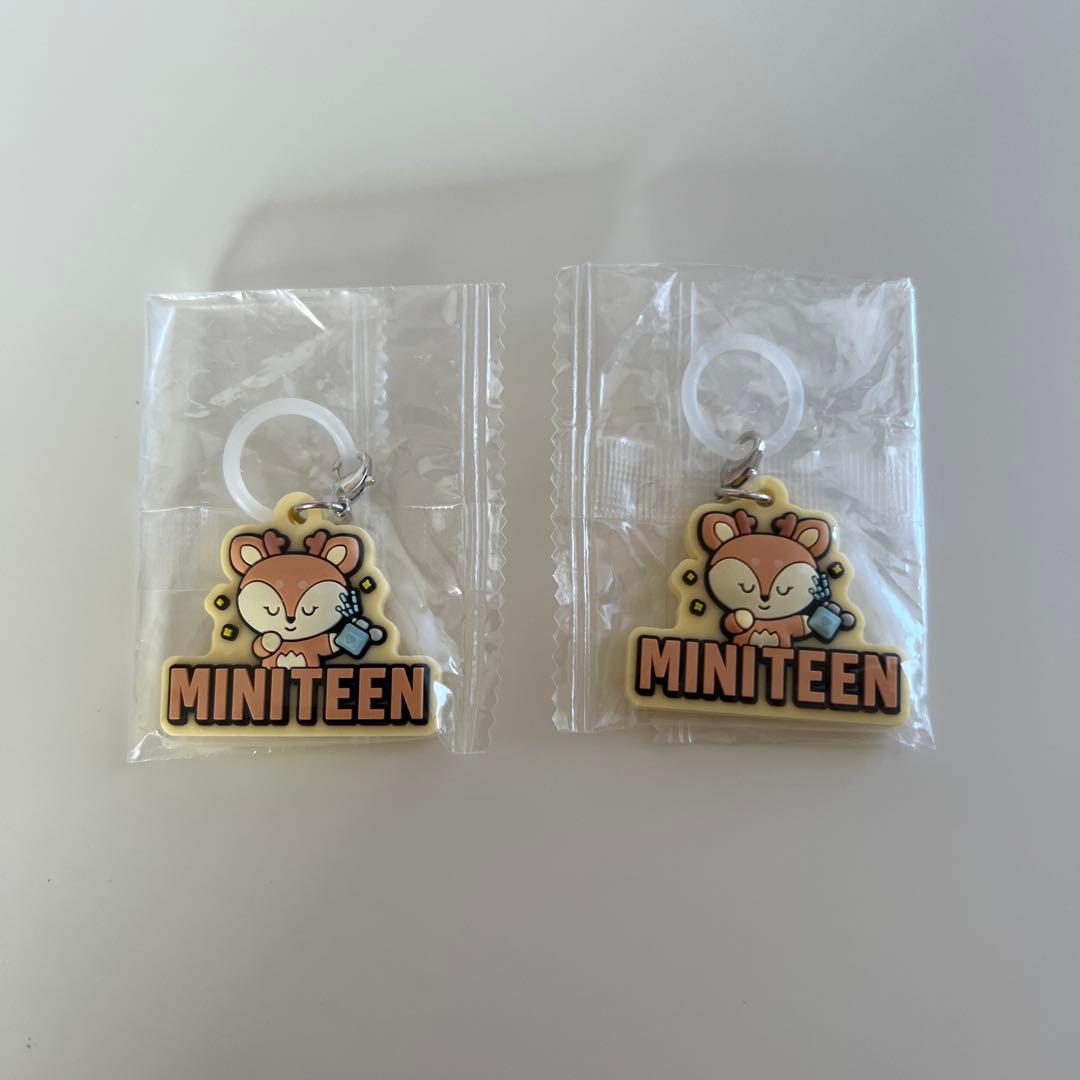 MINITEEN ガチャ ジョシュア 2個セット - メルカリ