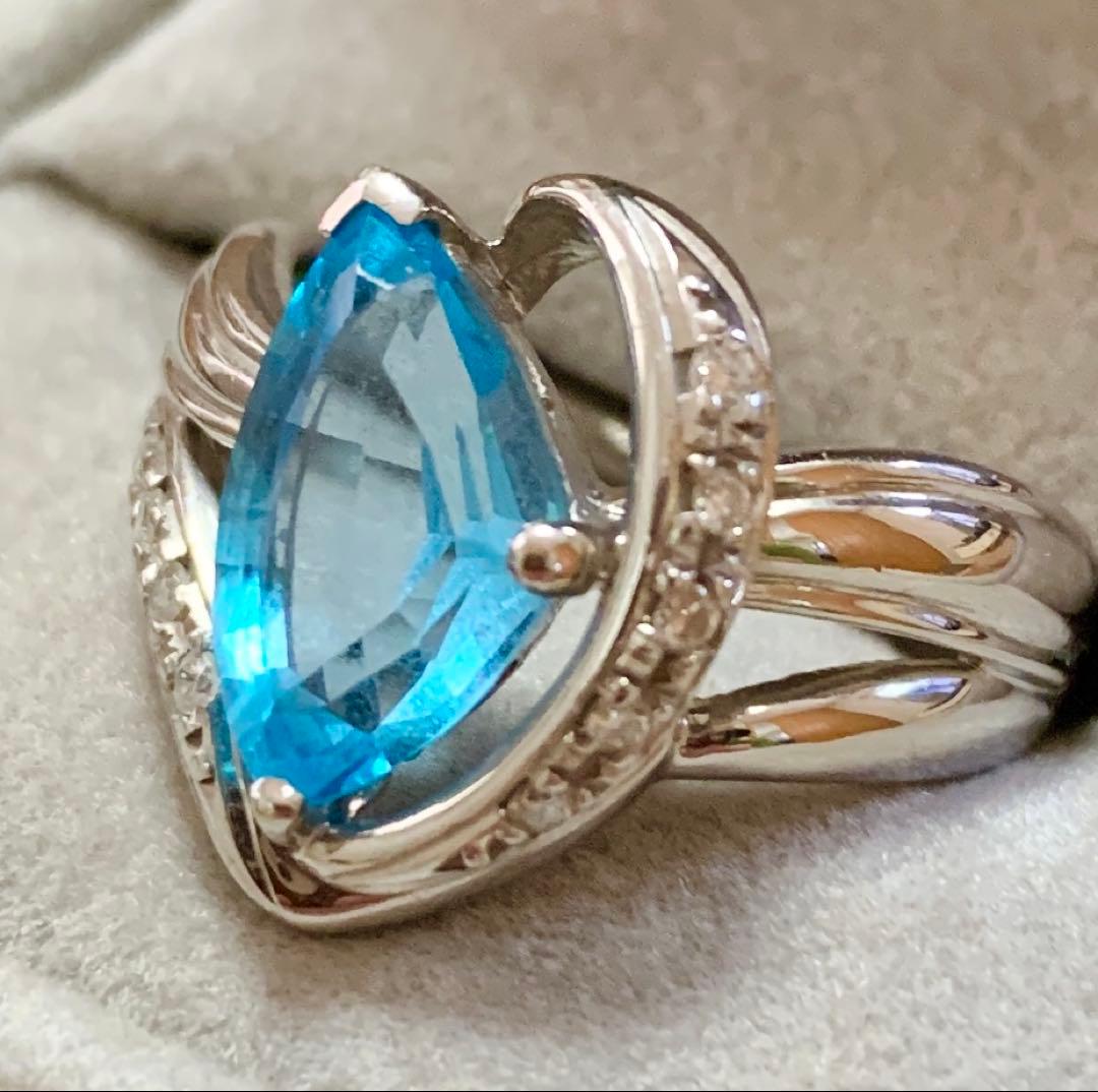 【鑑別書付】Pt900 大粒ブルートパーズ 2.81ct ダイヤモンド脇石リング