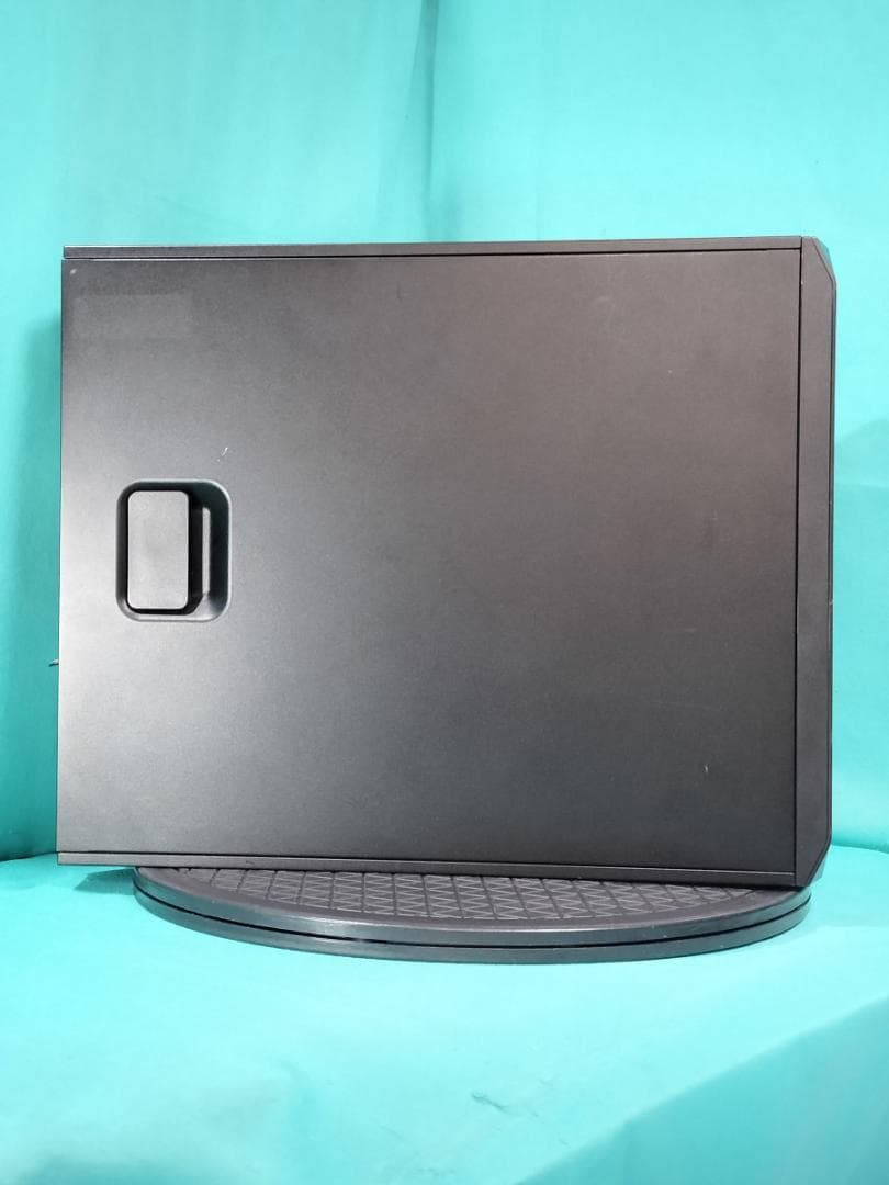 初期保証Xeon E-2174G 32GB SSD512 QuadroP2000 - メルカリ