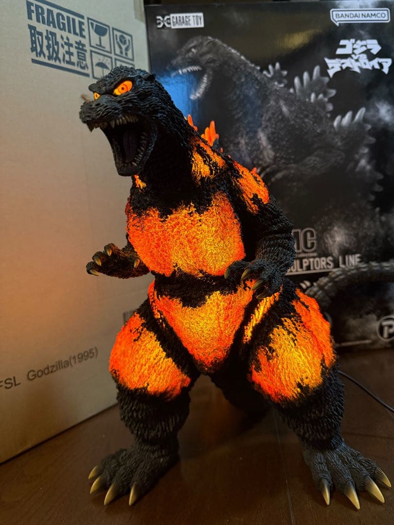 黒龍工房 リアルマスターコレクションゴジラ 1995 バーニングゴジラ