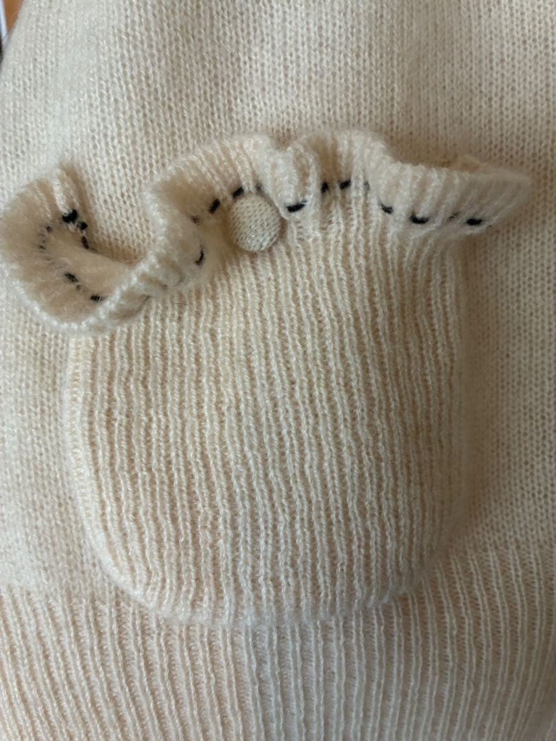 トワヴァーズVolant turtle neck カシミヤタートルネックセーター