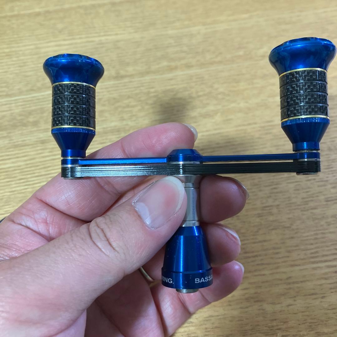 廃盤レア 美品 バサート ダイワ用 ダブルハンドル リールキャップ