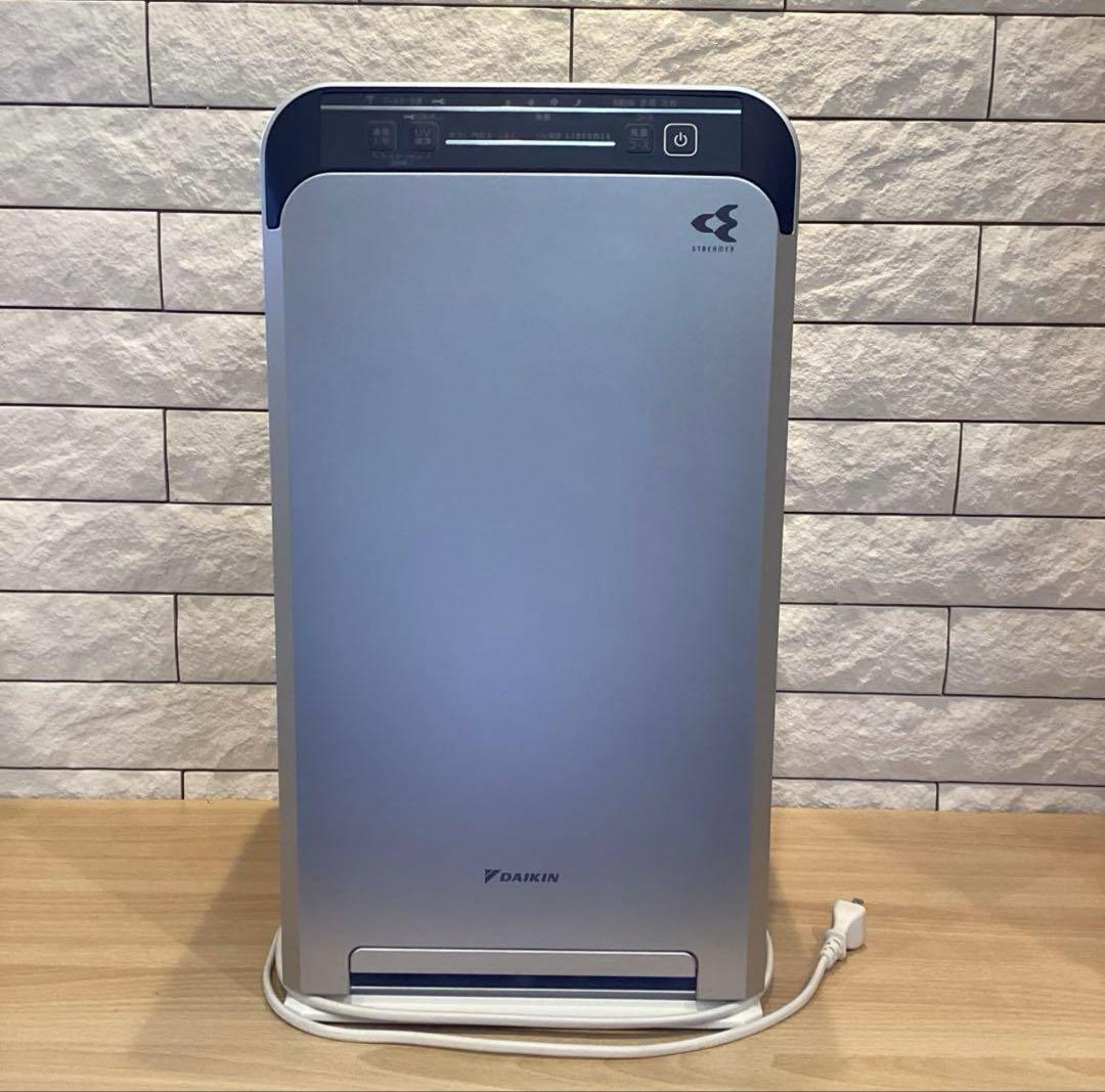 ダイキン　空気清浄機　ACB50X-S 2021年製　DAIKIN Amazon.co.jp: ダイキン UVストリーマ空気清浄機 シルバー/ホワイト