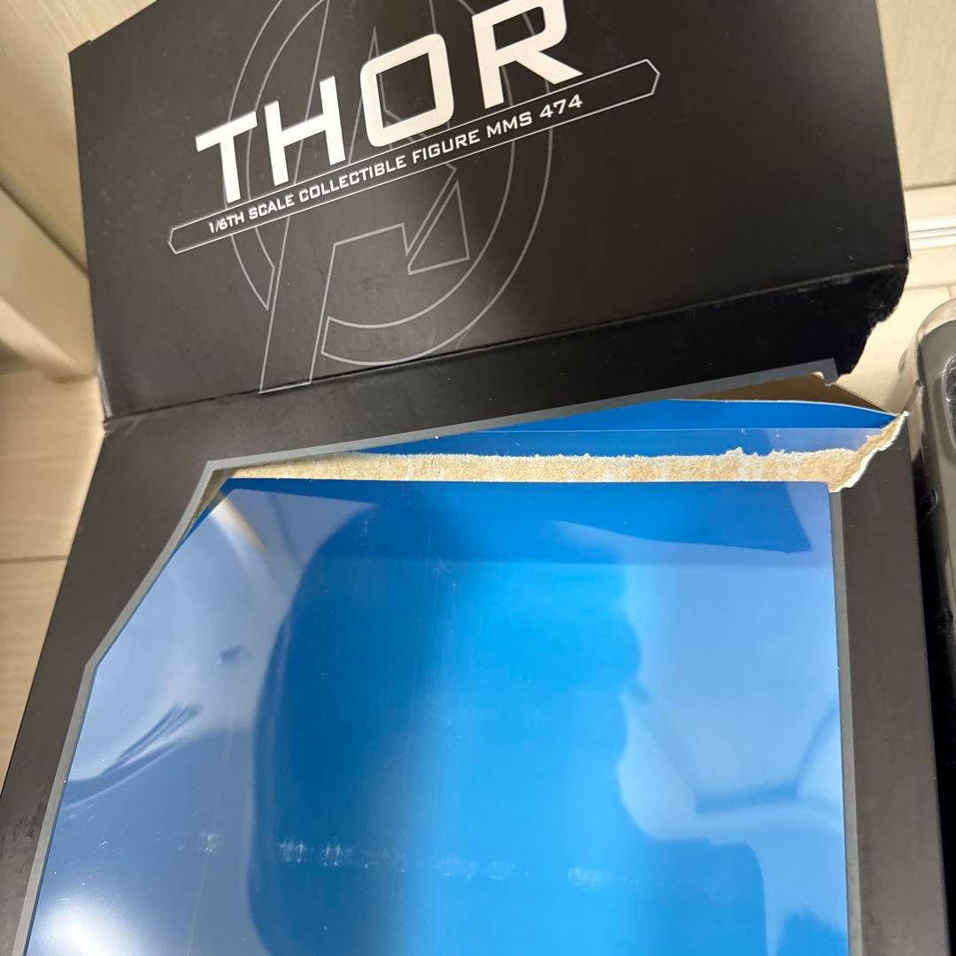 ホットトイズ　THOR 1/6スケール フィギュア