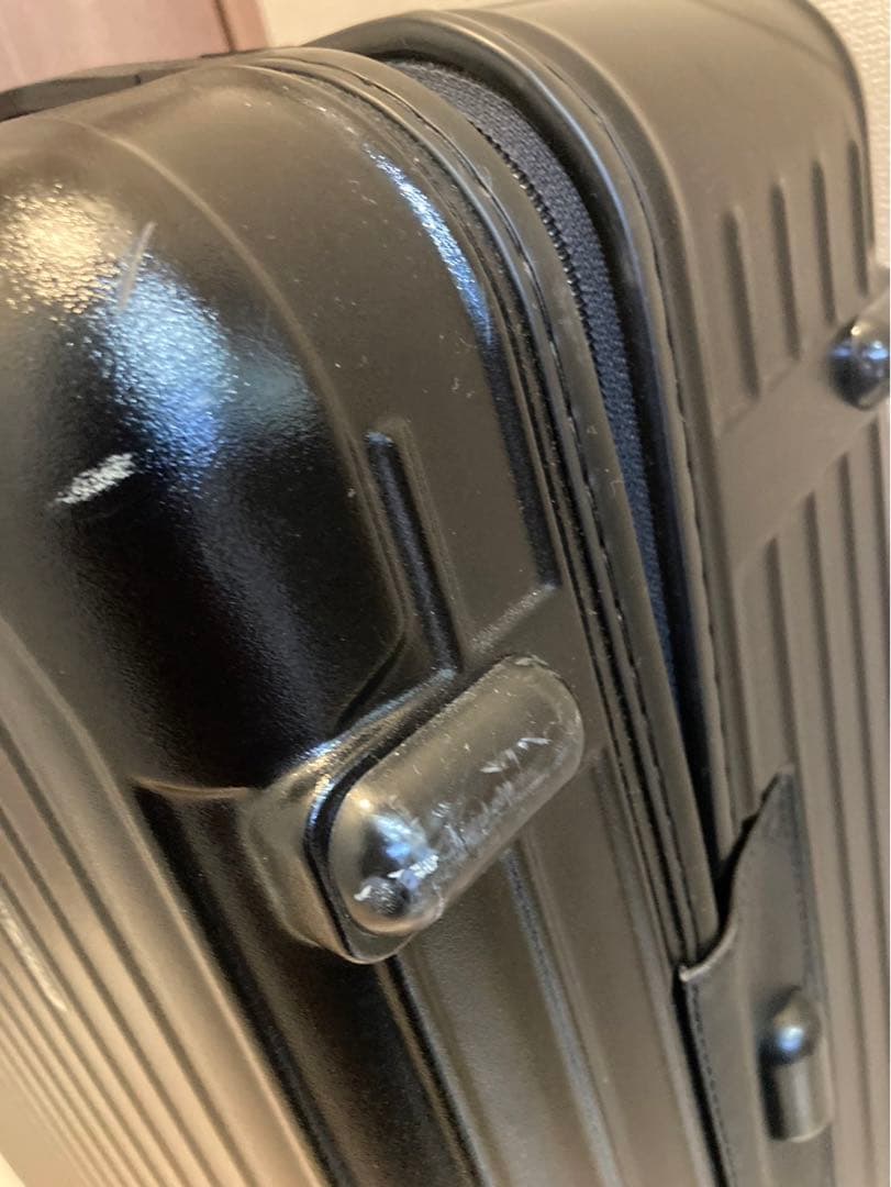 RIMOWAリモワ サルサ 63L ブラック 黒 2輪 スーツケース - メルカリ