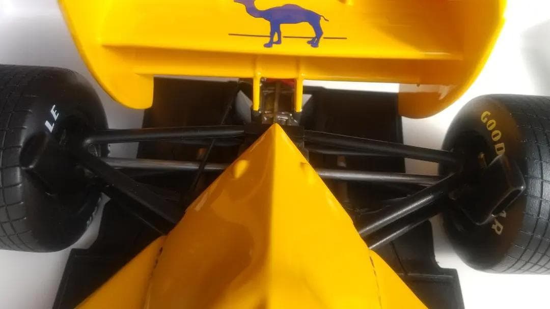 スパーク製 1/18 ロータス・ジャッド101 【新品】 - メルカリ