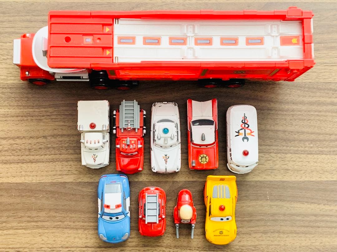 廃盤 トミカ カーズトミカ レスキューゴーゴーフルコンプリートセット