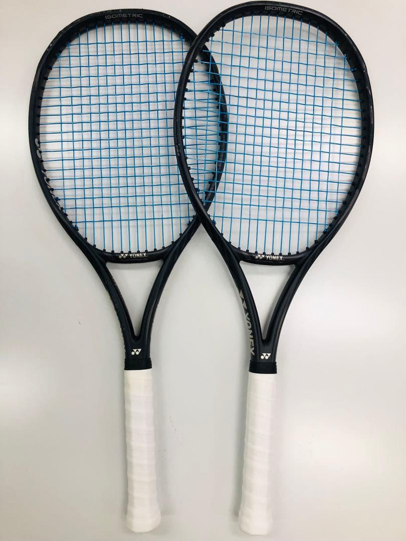 ヨネックスVコア100 2023 G2 2本