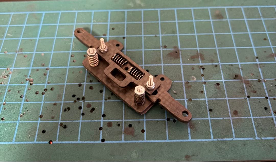 ミニ四駆 ピボットスラダン