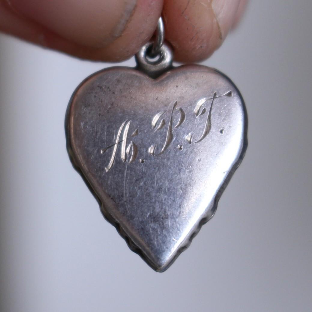 40s スウィートハートジュエリー 百合 古着 ハート フラーダリー