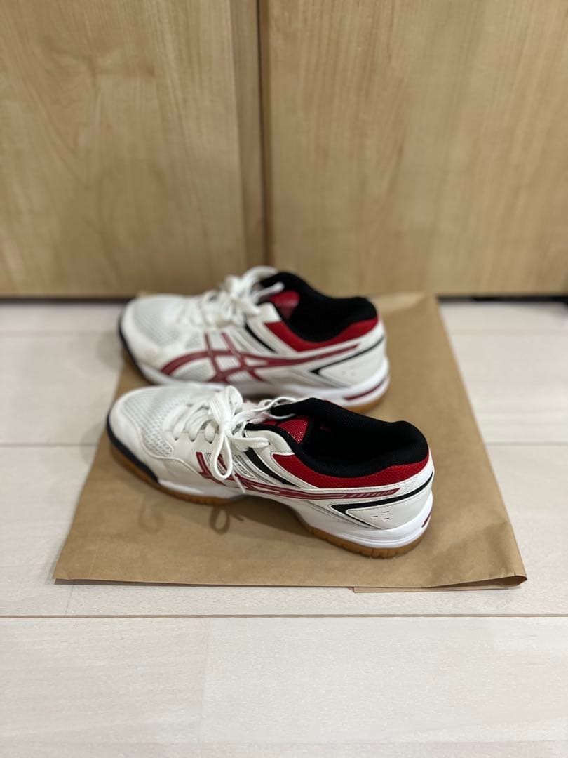 asics バレーボールシューズ　24.5cm