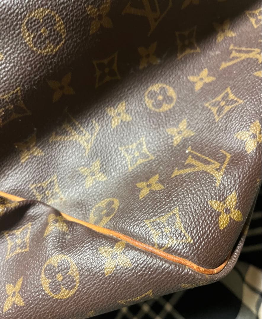 Louis Vuitton 本店購入 ボストンバッグ keepallややシミあり - メルカリ