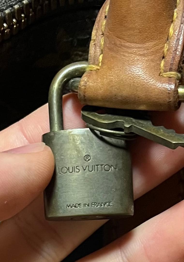 Louis Vuitton 本店購入 ボストンバッグ keepallややシミあり - メルカリ