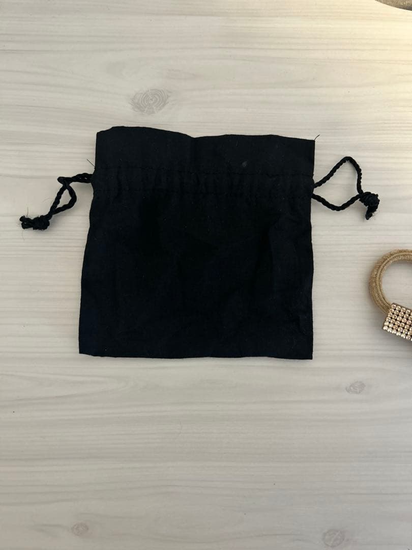 美品 acca ストーン付きヘアゴム ベージュ - メルカリ