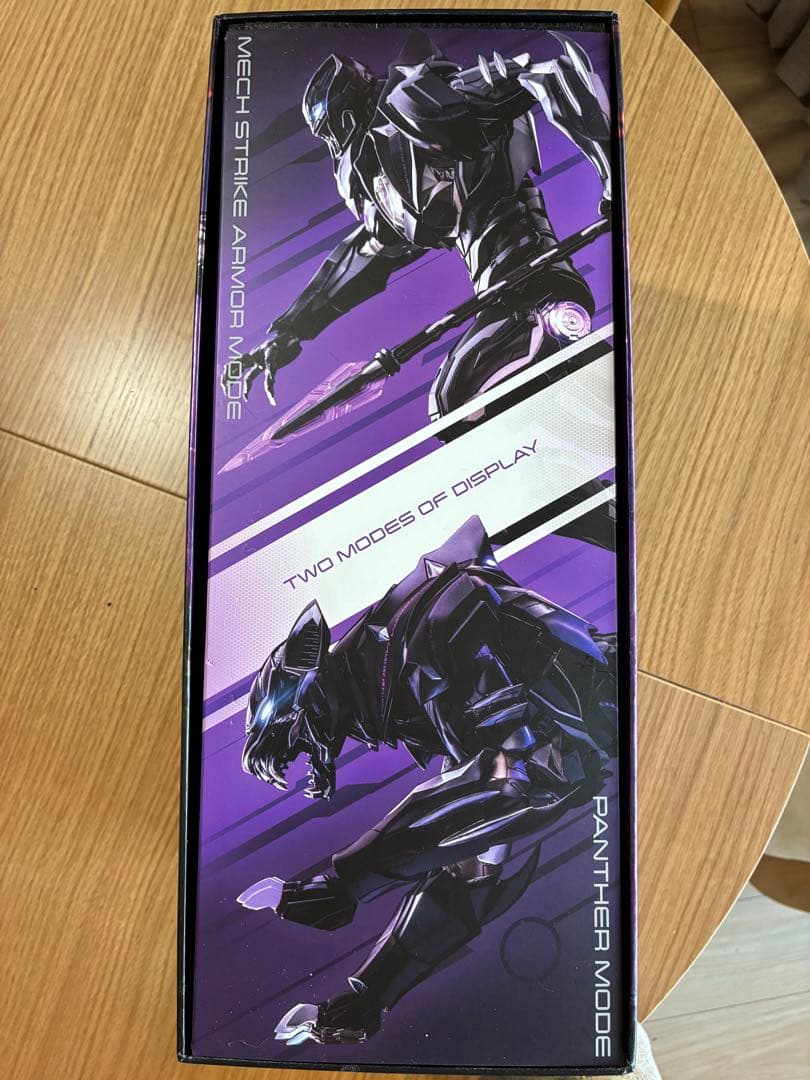 HOT TOYS ブラックパンサー フィギュア　アーティストコレクション