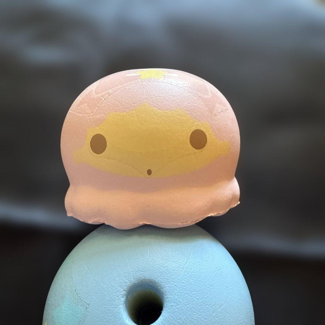 ⭐️サンリオ⭐️選んでアイスクリーム型スクイーズ キーホルダー 2018