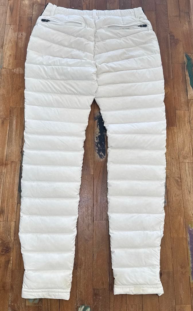 マークアンドロナ MARK & LONA ホワイトキルティングパンツ ダウン