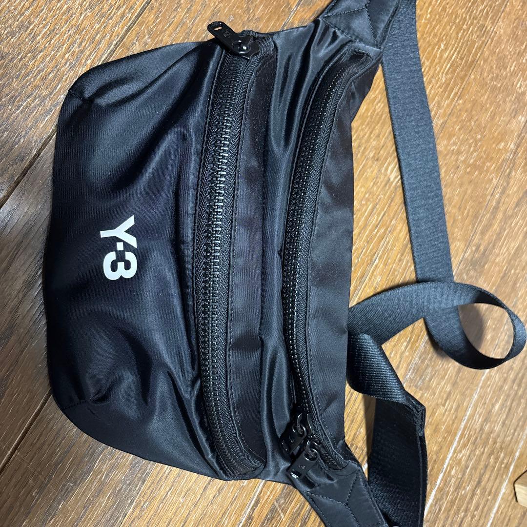 Y-3 黒 ナイロン ウエストポーチ Y-3 ウエストポーチ UTILITY SLINGBAG メンズ レディース : ZOZOTOWN