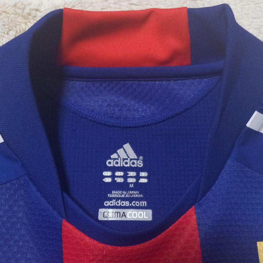 長袖』内田篤人(うちだあつと・鹿島、シャルケ、ウニオンベルリン