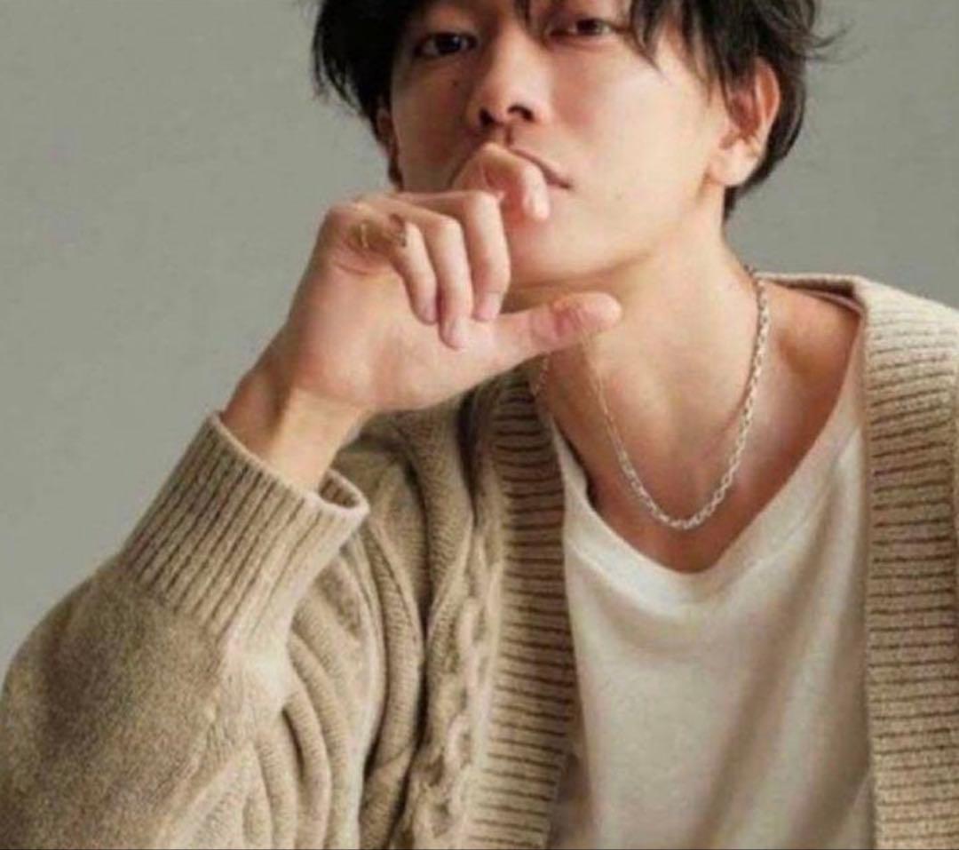 佐藤健 abyts カーディガン M 新品 タグ付 グラスハート Netflix