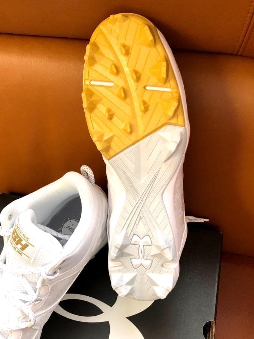 新品2026年USA国内限定アンダーアーマー野球ハーパー8MidRm30cm - メルカリ