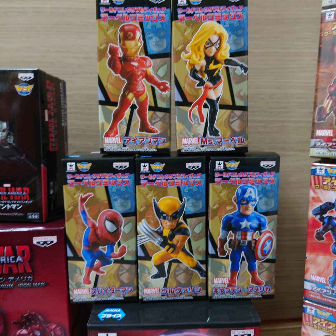 アベンジャーズ アイアンマン ワールドコレクタブルフィギュア　36体