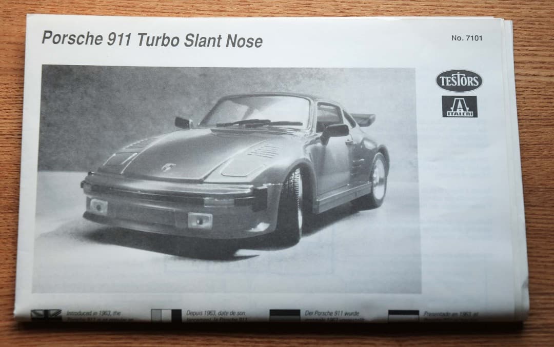 ポルシェ911ターボ／メタルモデルキット／ヴィンテージ品