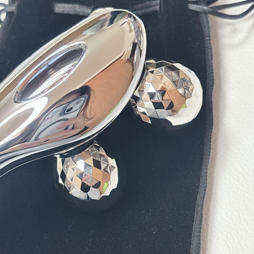 ReFa リファ フォーカラットレイ 4 CARAT RAY 美顔ローラー - メルカリ