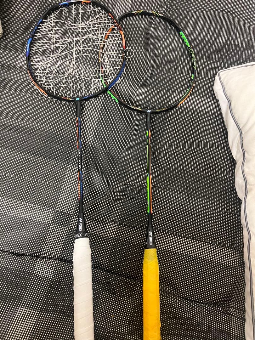 ヨネックス バドミントンラケット デュオラ10 2本 3UG5 中古