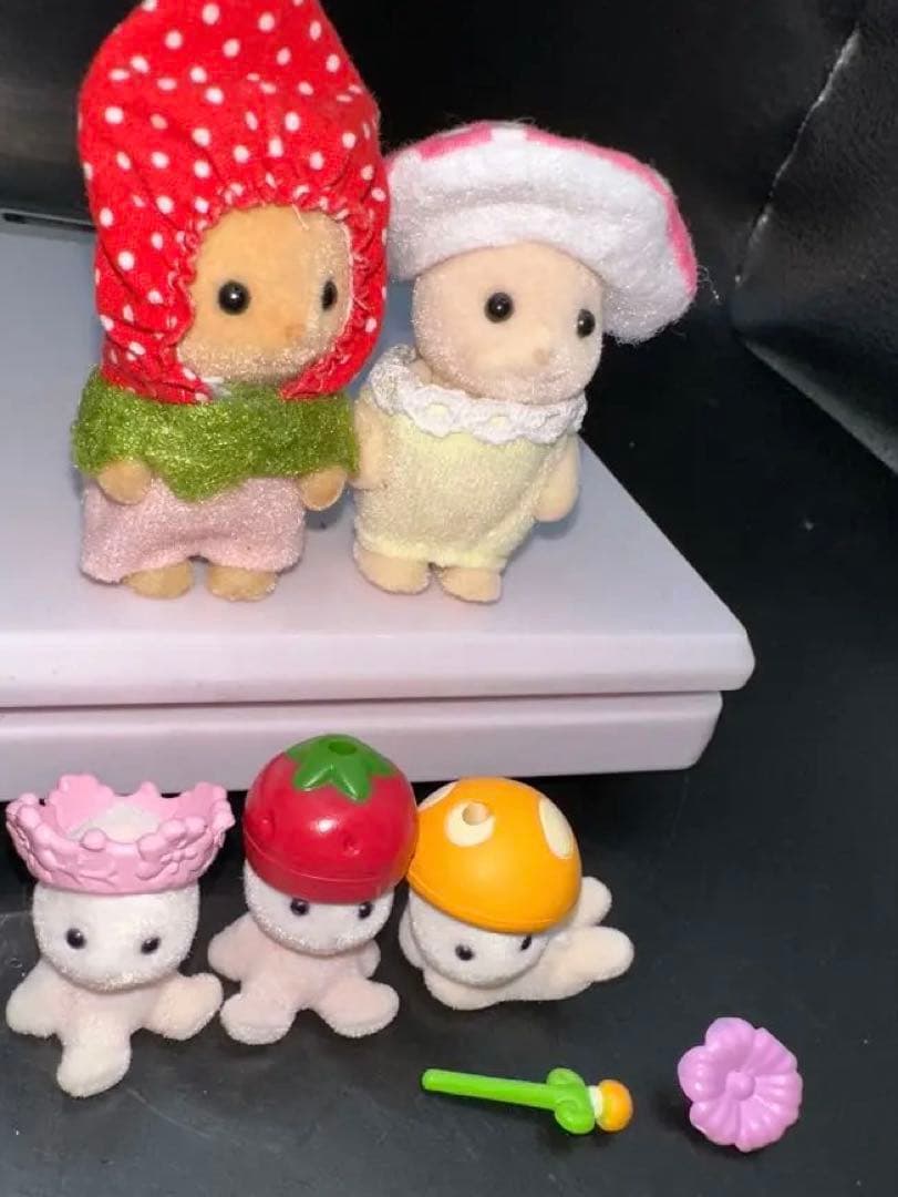 シルバニアファミリー　妖精さんのひみつの木 妖精 赤ちゃん フィギュア