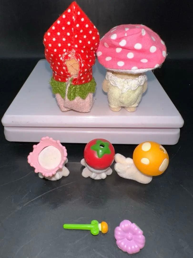 シルバニアファミリー　妖精さんのひみつの木 妖精 赤ちゃん フィギュア