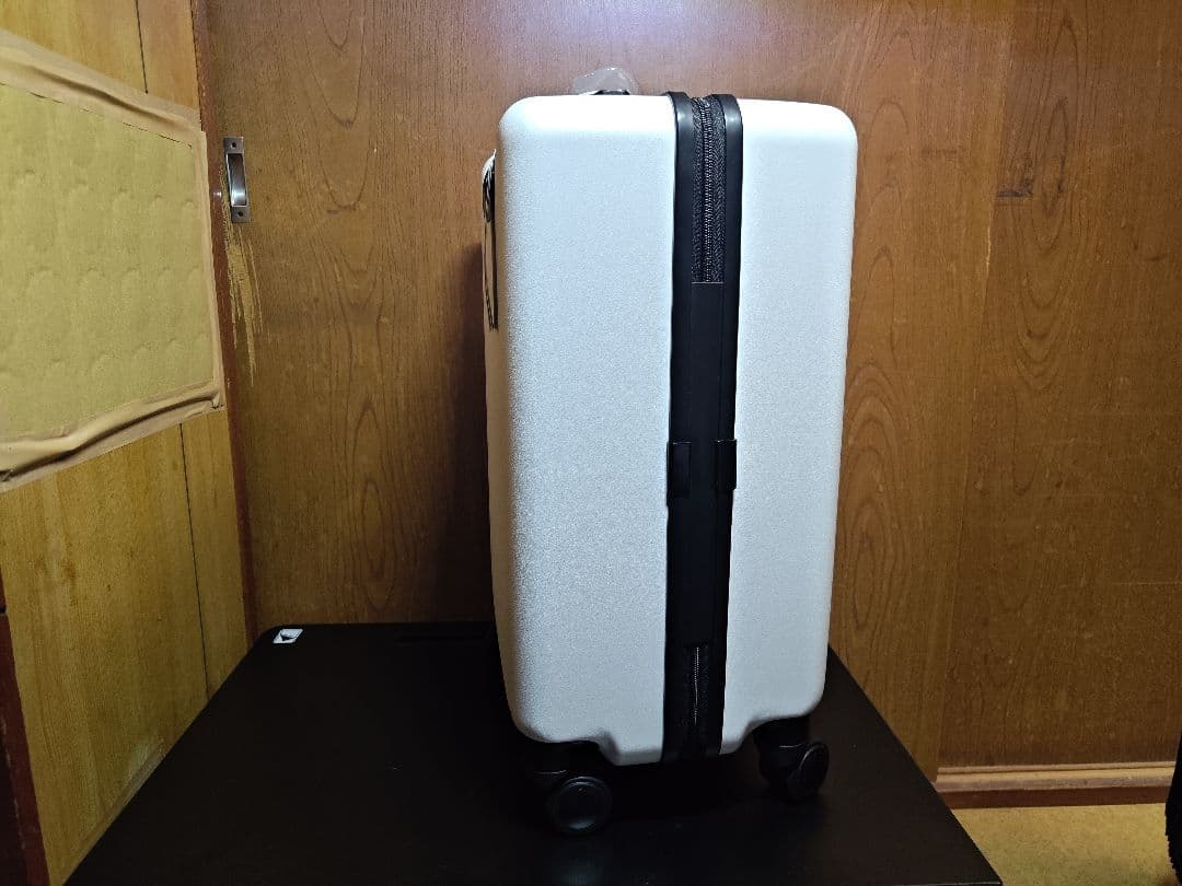 ファミペイオリジナルスーツケース ファミリーマート キャリーケース