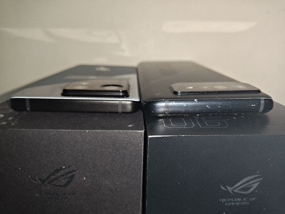 ROG2台セット ROG PHONE8、ROG PHONE6D - メルカリ