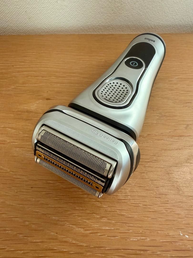 Braun 自動洗浄システム Series 9 9090cc Type 5790