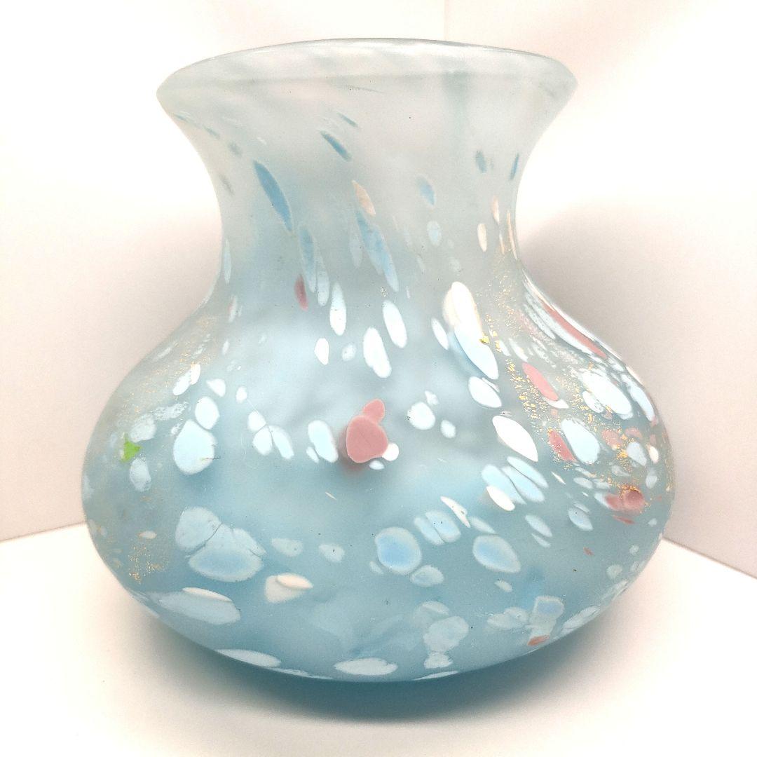 デッドストック デッドストック 藤田喬平 手吹 金彩花瓶 淡い水色