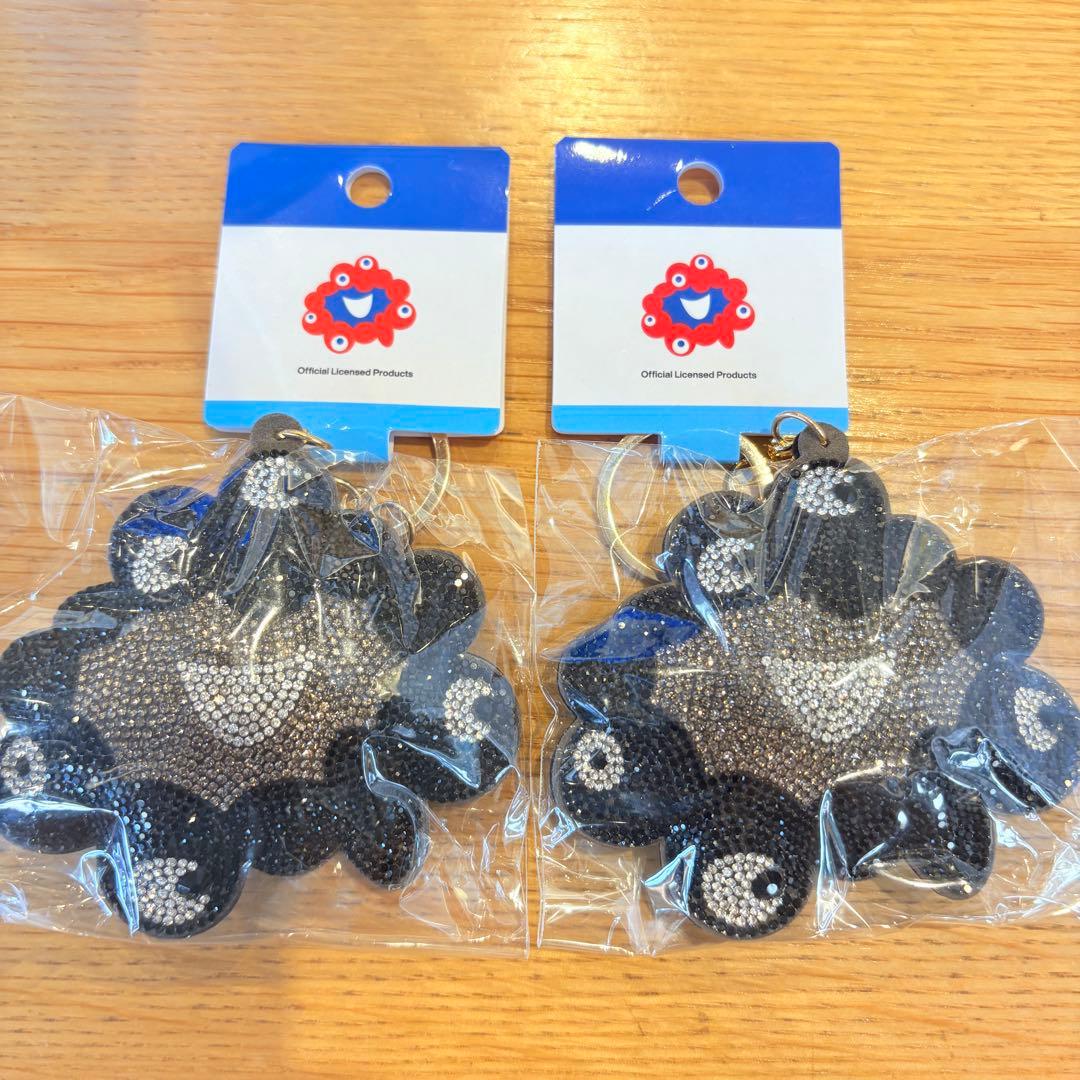 黒ミャクミャク ラインストーンマスコット 2個セット ブラック - メルカリ