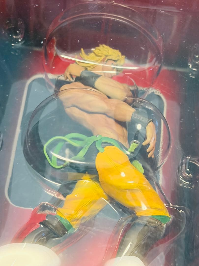 影DIOフィギュア　ジョジョ　スタチューレジェンド