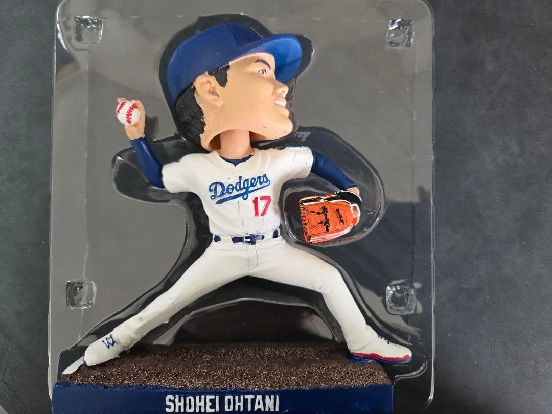 9/10 スタジアム限定 】大谷翔平50/50 ボブルヘッド - メルカリ