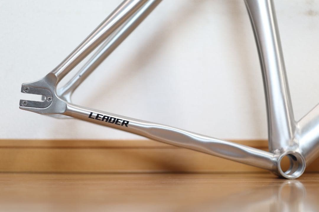 ☆ LEADER BIKE リーダーバイク725 ピスト フレーム ブルーラグ - メルカリ