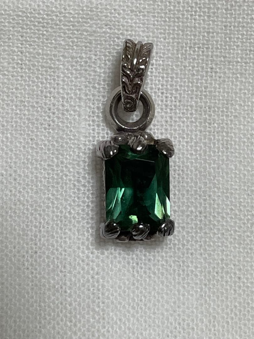 ZOCALO ソカロ イスラミック・ペンダント・グリーンクオーツ シルバー