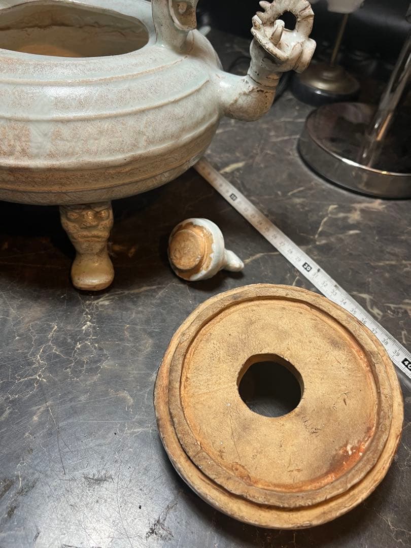 白磁香炉、獣形香炉、白磁獣形印文（はくじじゅうけいいんもん