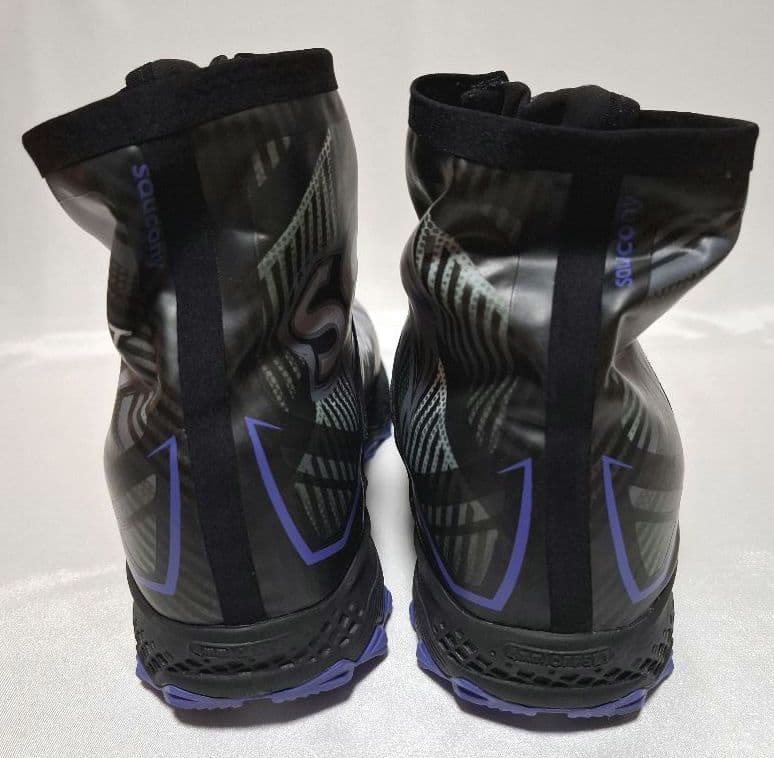 サッカニー Saucony RAZOR+　USA8.5　26.5cm